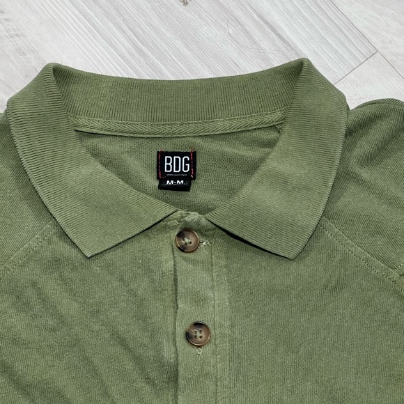 BDG Crop Top - Picture 2 of 3